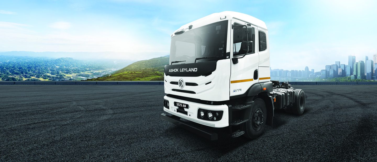 Ashok Leyland AVTR 5525 4x2 tractor
